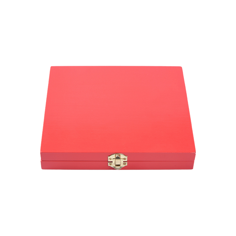 ชุดเกมคู่ Redwood Box แบบพกพา (โดมิโนและโป๊กเกอร์)