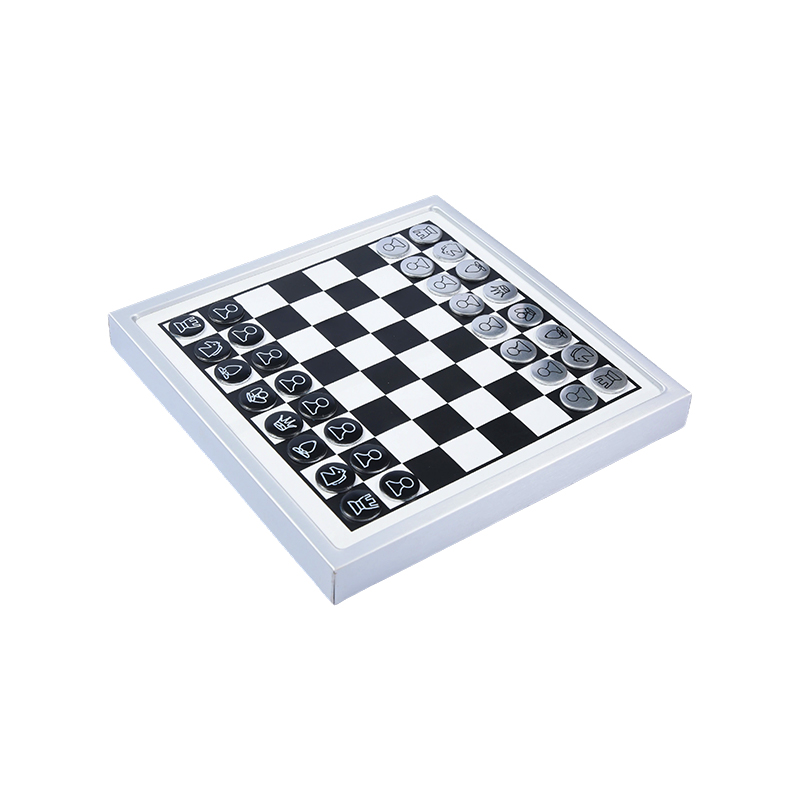 ชุดหมากรุกแม่เหล็กติดผนังรุ่น Modern White Frame