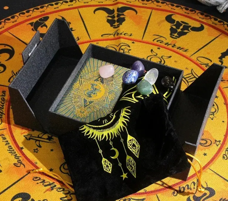 Mystic's Treasure Tarot & Crystal Set: คุ้มไหมที่จะซื้อ?